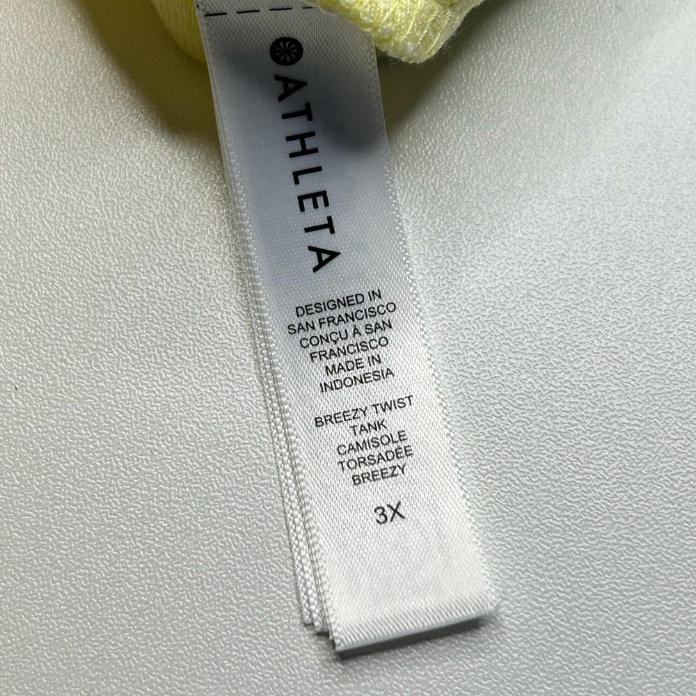 Athleta NWT Breezy Twist‎ Tank Top Size 3X Yellow Lightweight NEW Athleisure - Picture 12 of 14